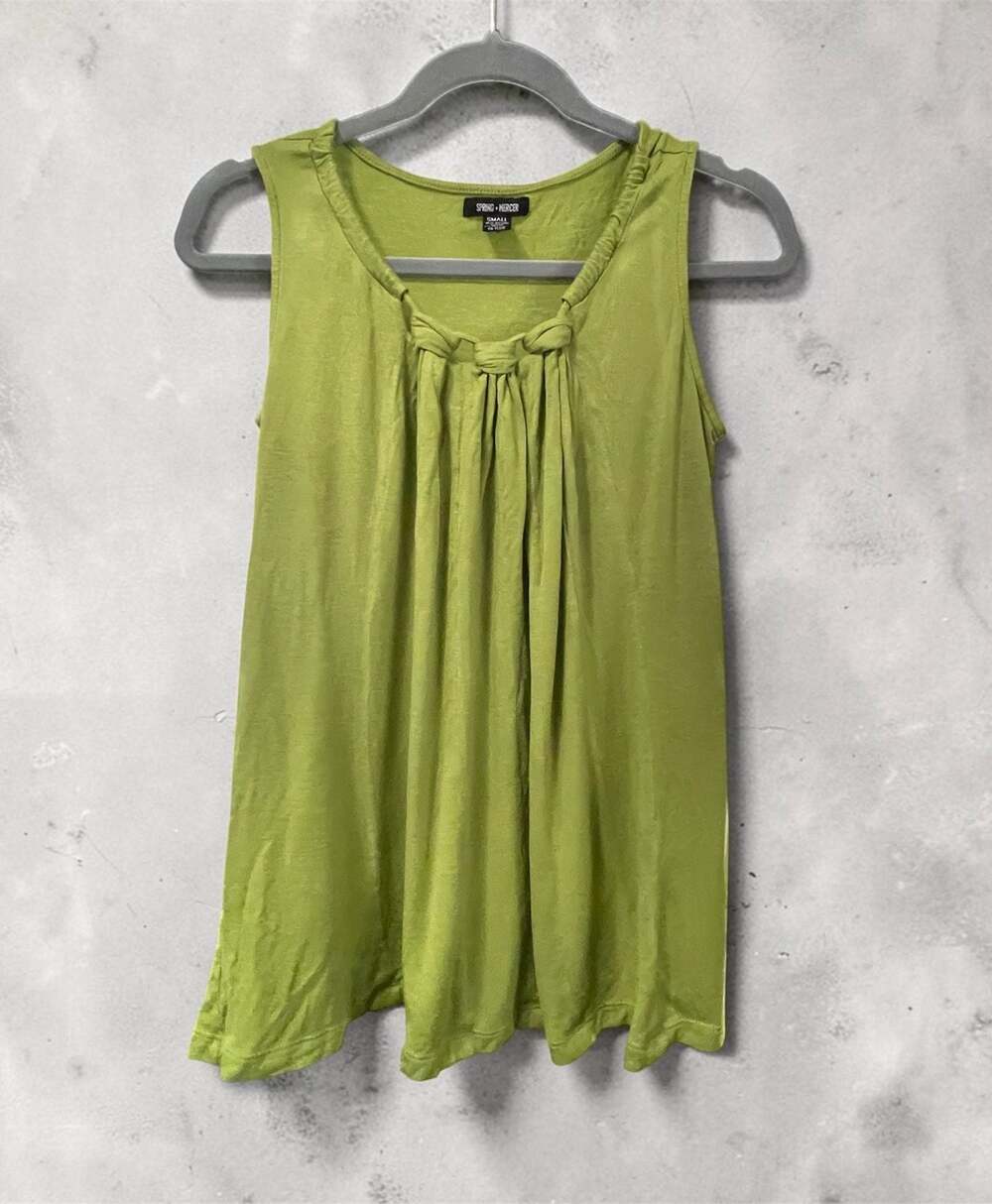 Spring + Mercer Women's Lime Green Sleeveless Pleated Neckline Tank Top